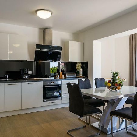 Apartments Apollo Trogir Eksteriør billede