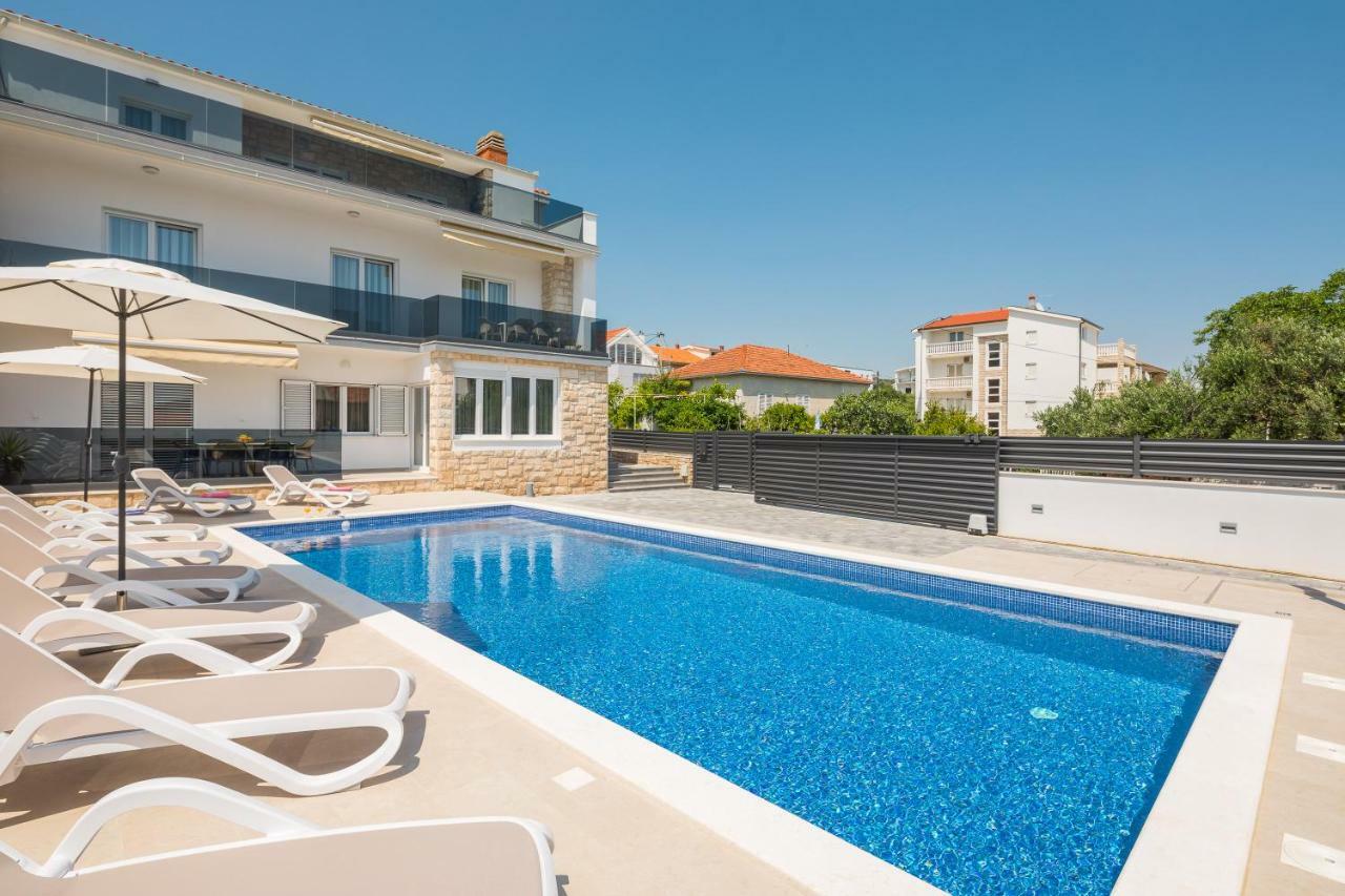 Apartments Apollo Trogir Eksteriør billede