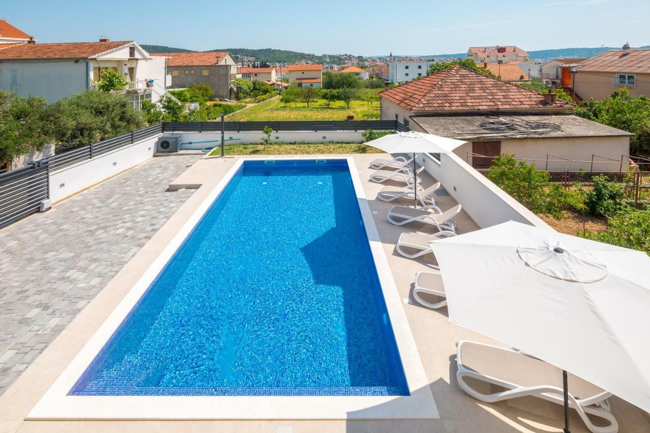 Apartments Apollo Trogir Eksteriør billede